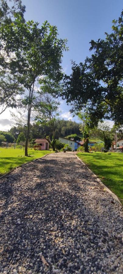 Chacara Bora Bora Villa Sao Bento do Sapucai Ngoại thất bức ảnh